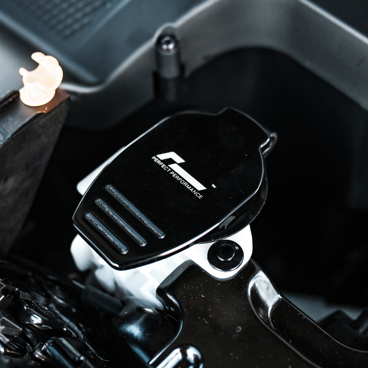 Racingline Scheibenwischwasser Deckel Racingline Scheibenwischwasser Deckel